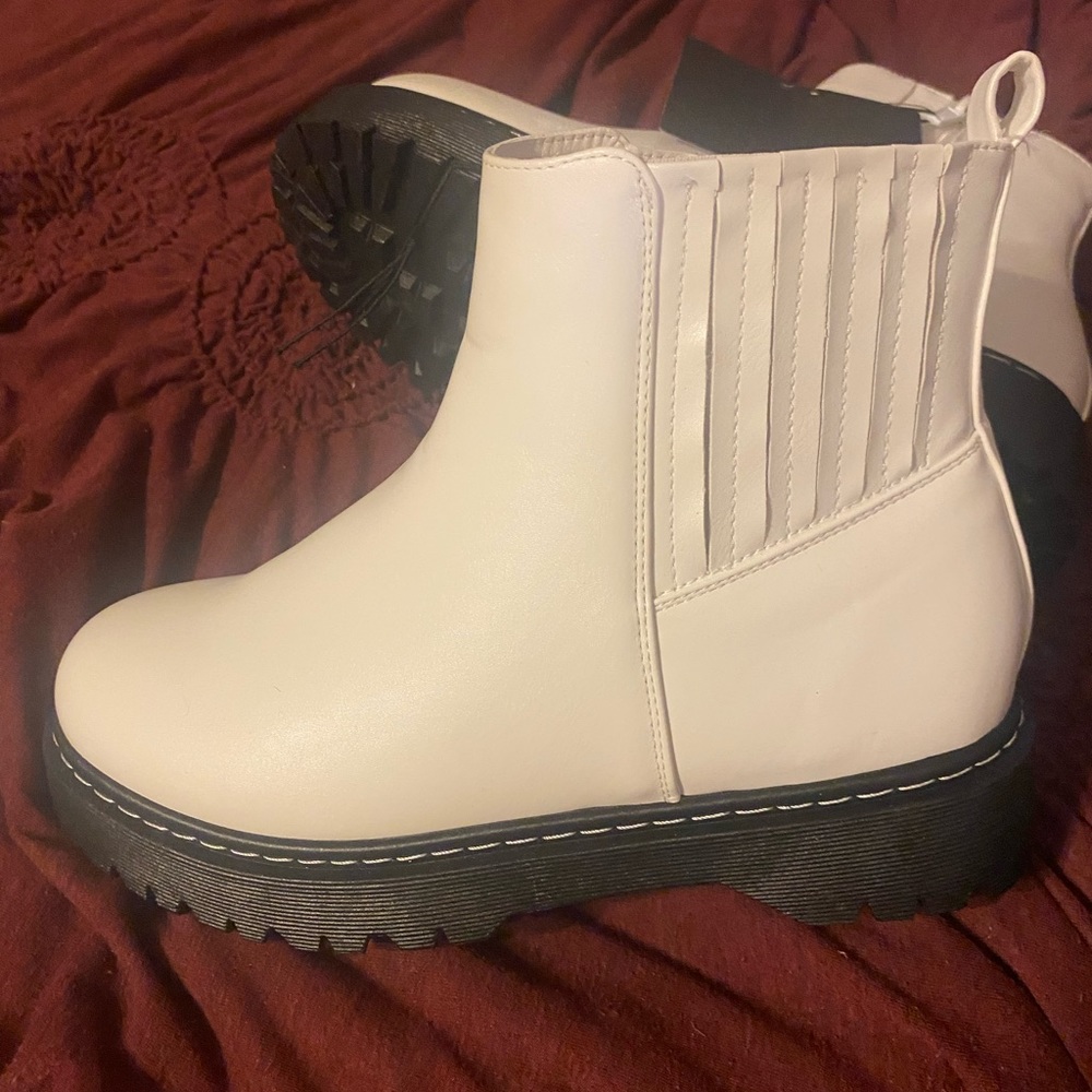 White Chelsea Boots